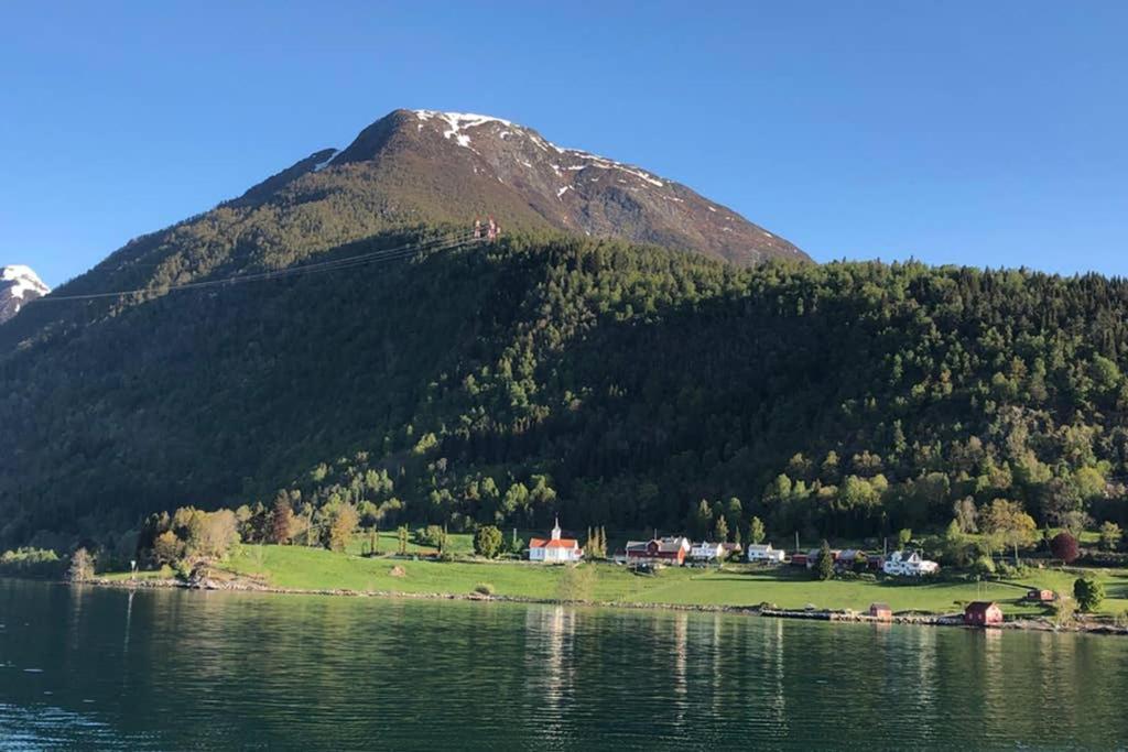 Balestrand Fjordapartments Holmen 19A Dış mekan fotoğraf